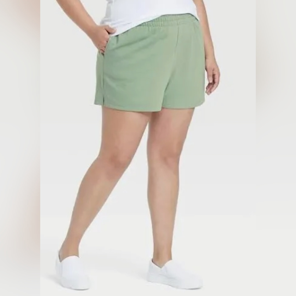 Ava & Viv™ Women's Plus Size  2x  Fleece Lounge Sweatshorts